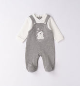 tutina intera con piede neonato